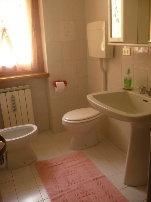 Appartamento Michela Brenzone sul Garda Ruang foto