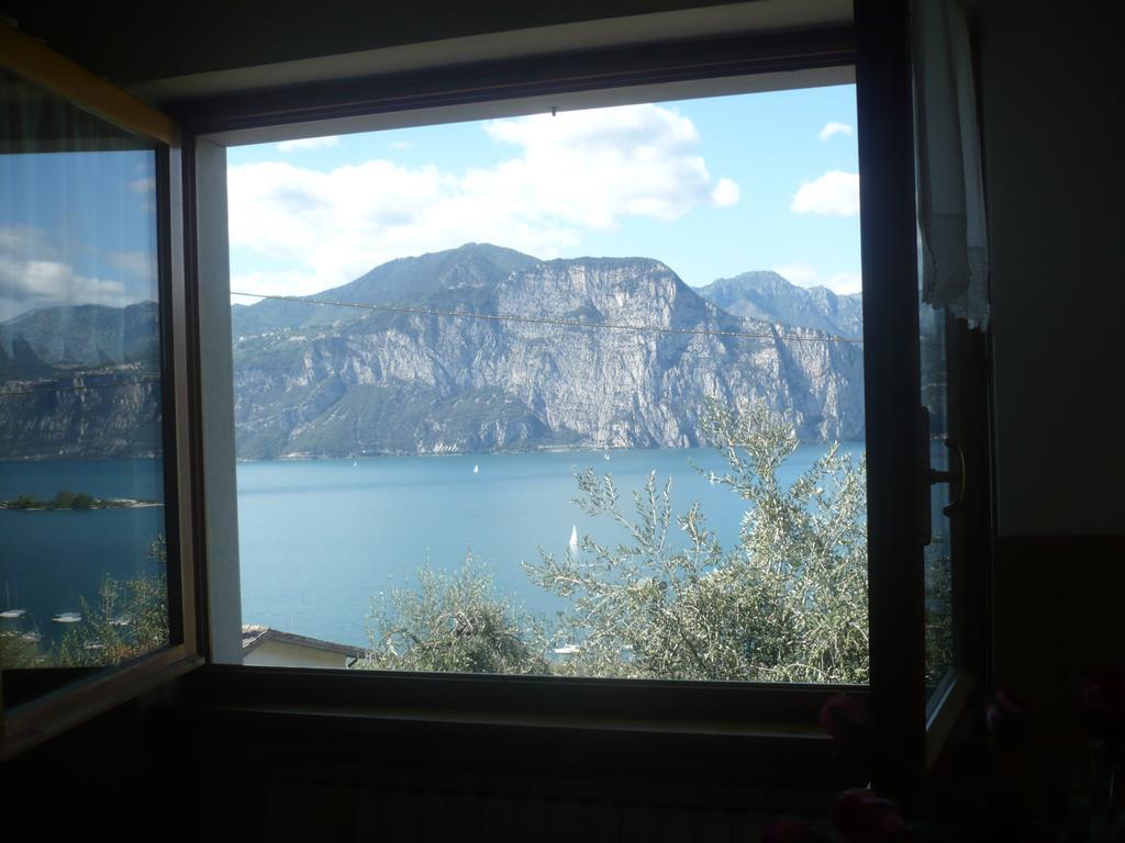 Appartamento Michela Brenzone sul Garda Ruang foto