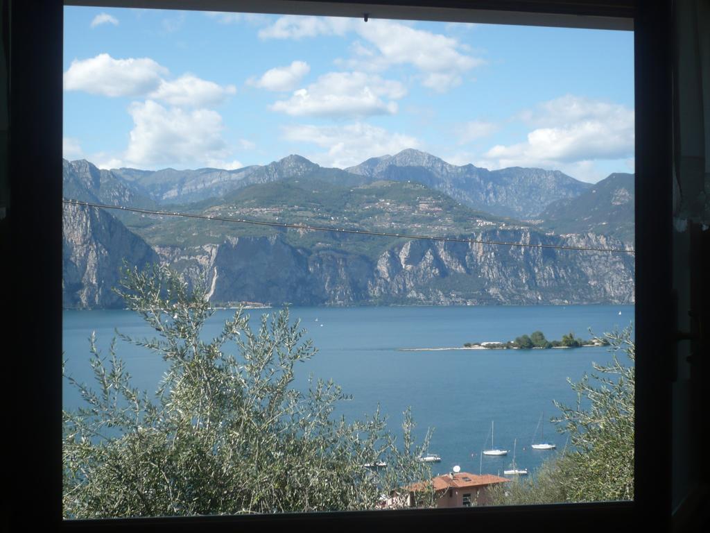 Appartamento Michela Brenzone sul Garda Ruang foto
