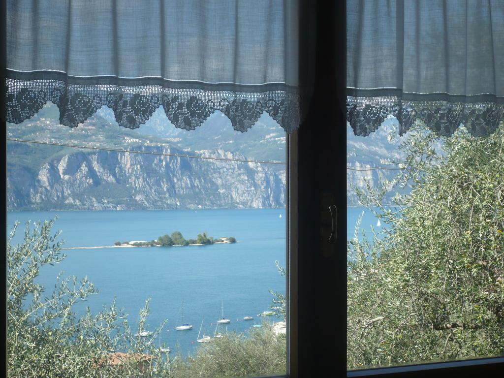 Appartamento Michela Brenzone sul Garda Ruang foto