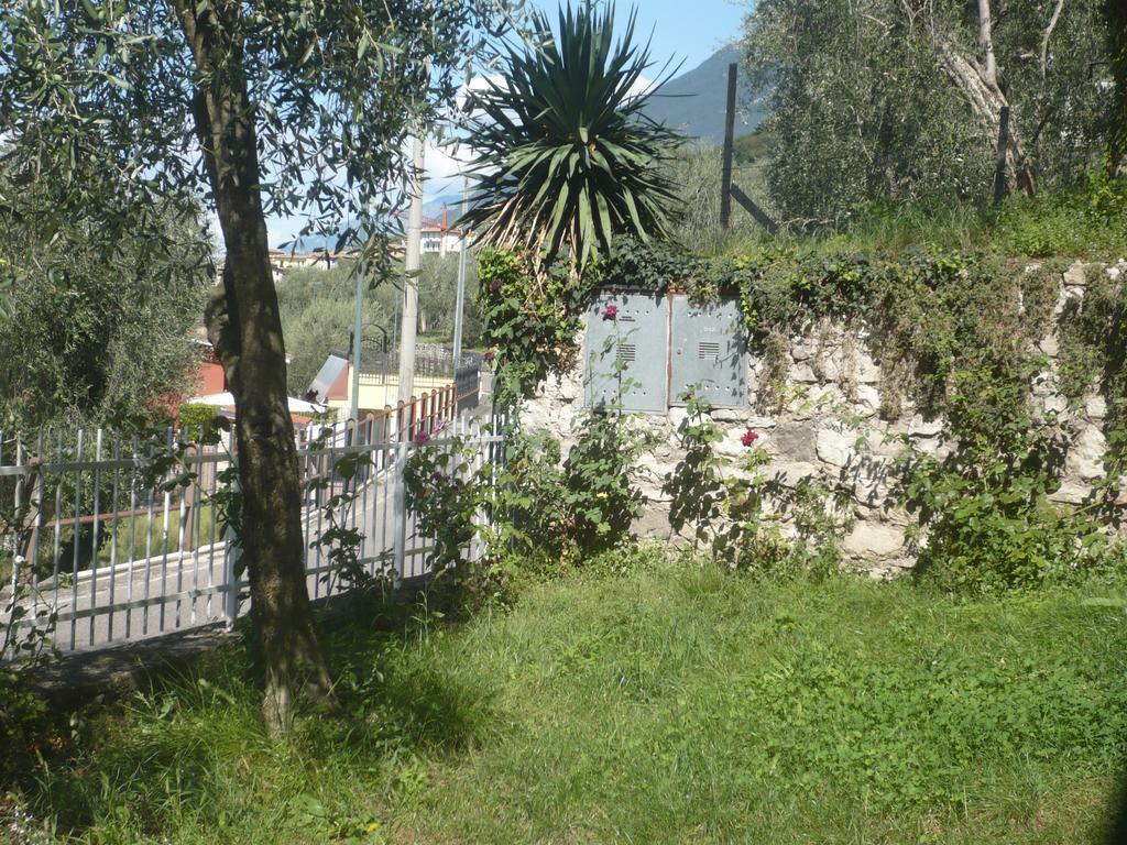 Appartamento Michela Brenzone sul Garda Ruang foto